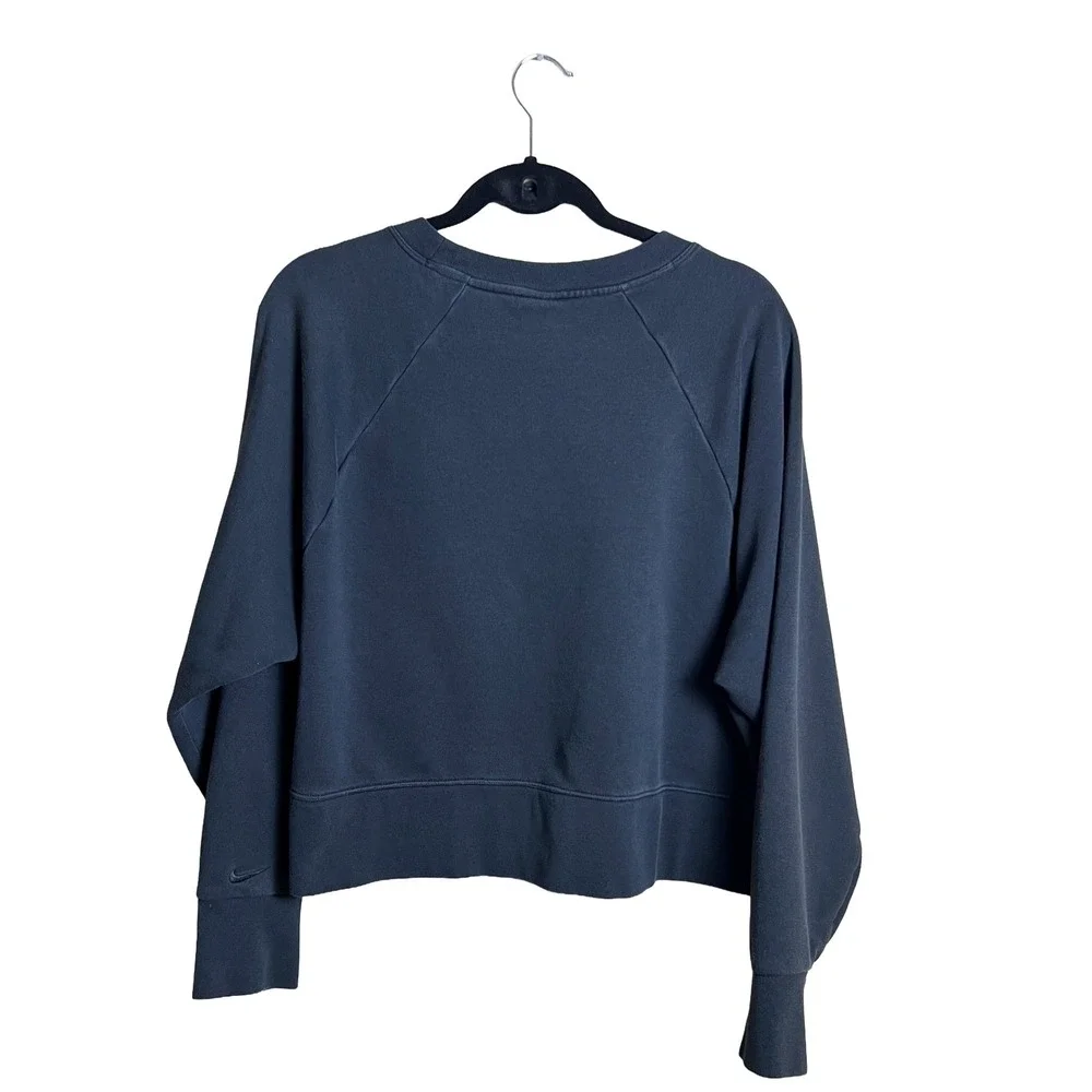 Nike Dri-Fit Embossed‎ Raised Logo Cropped Sweatshirt Black Women M
